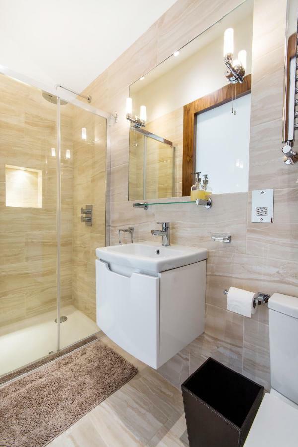 Charming Flat Battersea Daire Londra Dış mekan fotoğraf